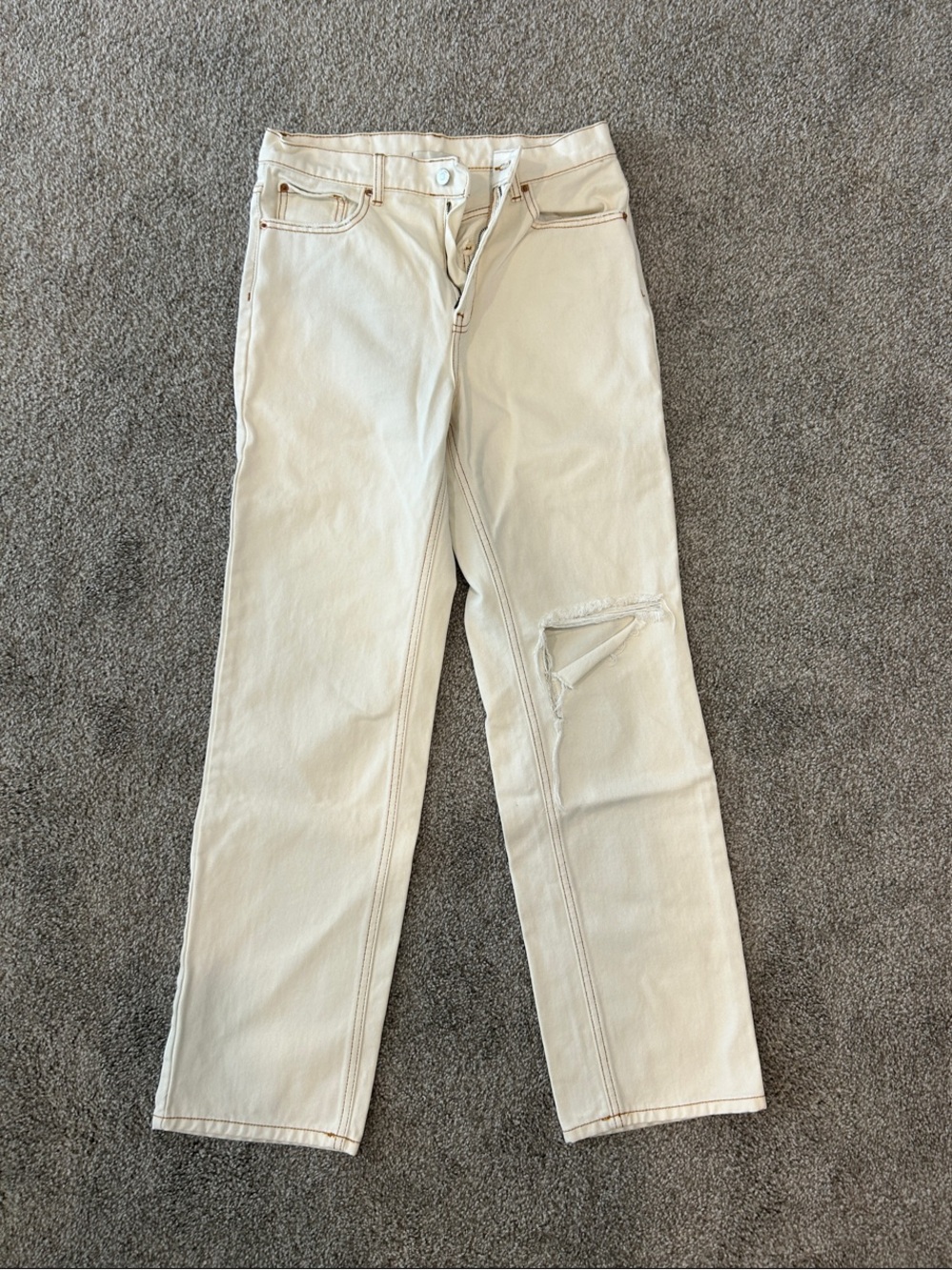 Cream Straight-Leg Jeans with Knee Distress